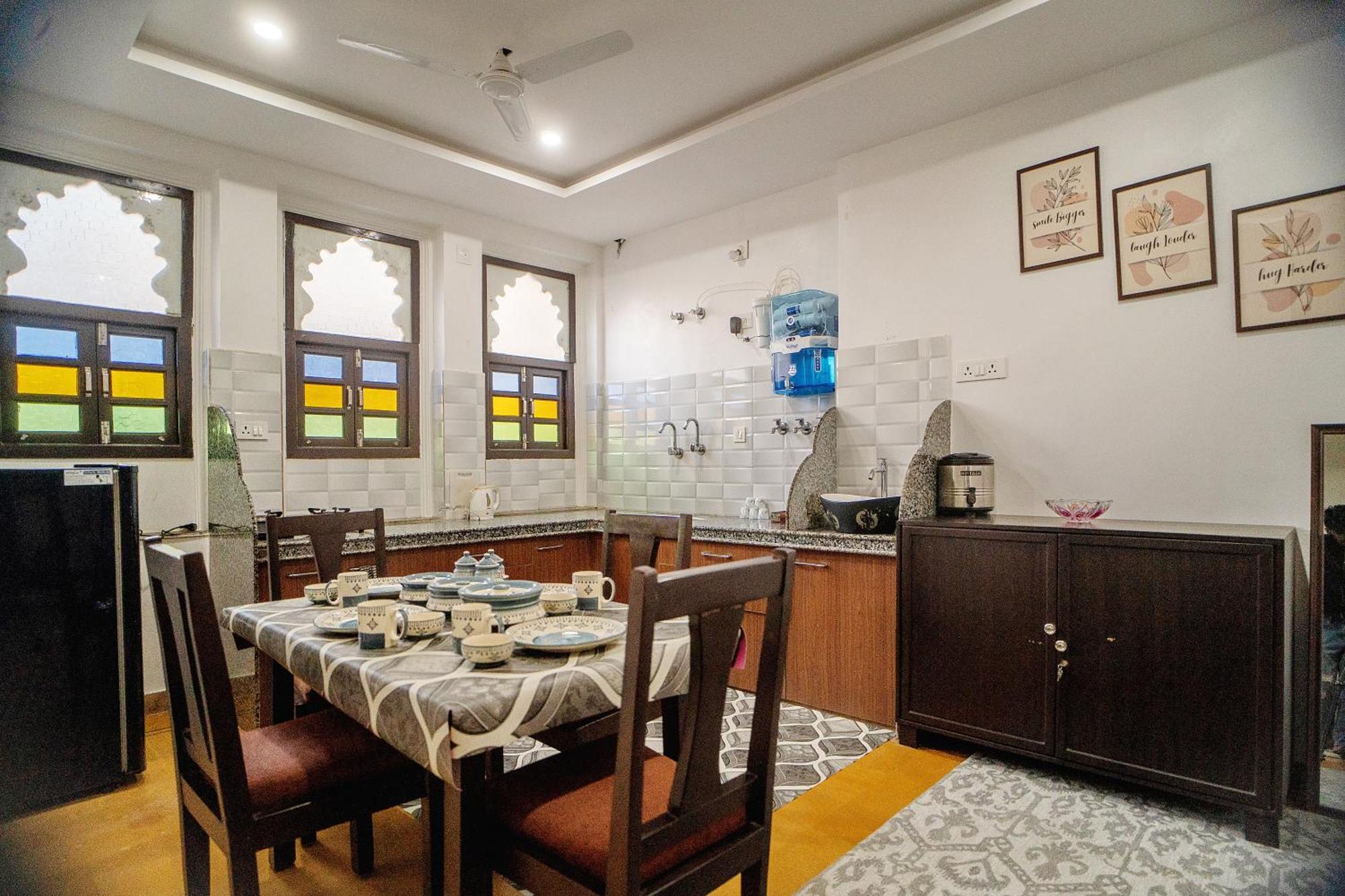 Footprint Hostel อุเดเปอร์ ภายนอก รูปภาพ