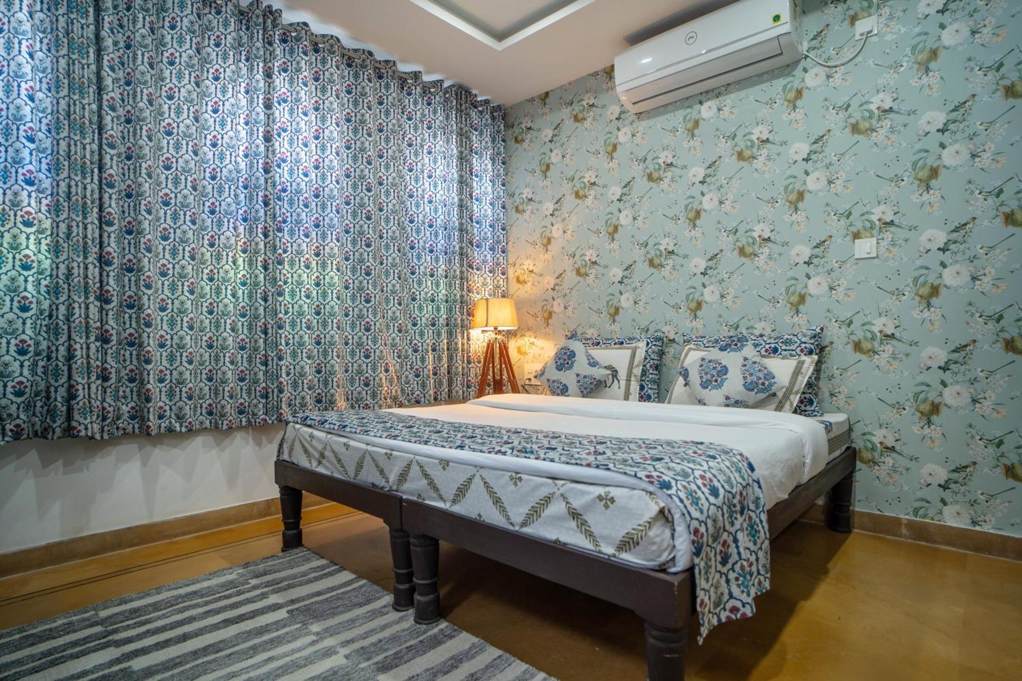 Footprint Hostel อุเดเปอร์ ภายนอก รูปภาพ