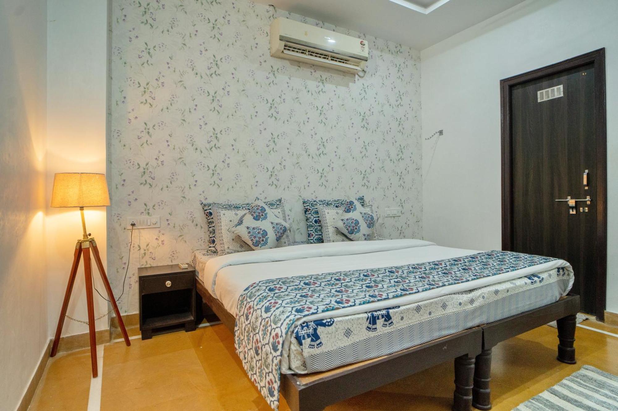 Footprint Hostel อุเดเปอร์ ภายนอก รูปภาพ