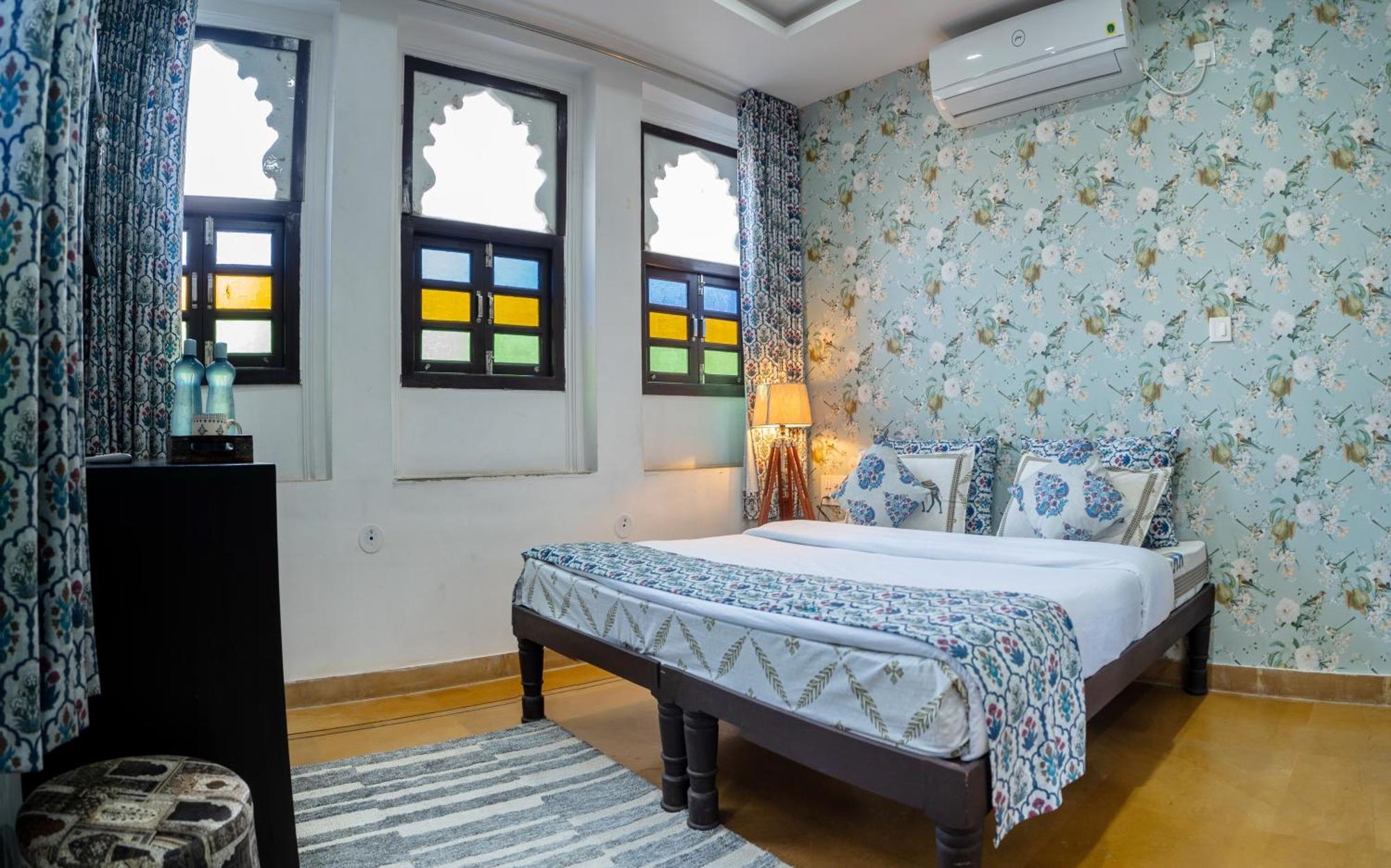 Footprint Hostel อุเดเปอร์ ภายนอก รูปภาพ