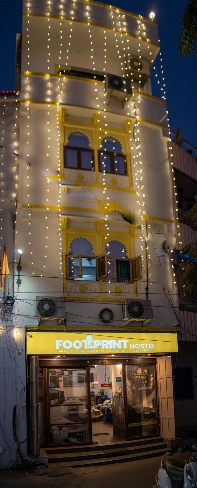 Footprint Hostel อุเดเปอร์ ภายนอก รูปภาพ