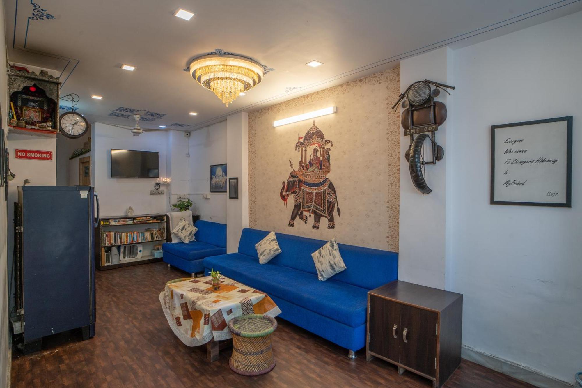 Footprint Hostel อุเดเปอร์ ภายนอก รูปภาพ