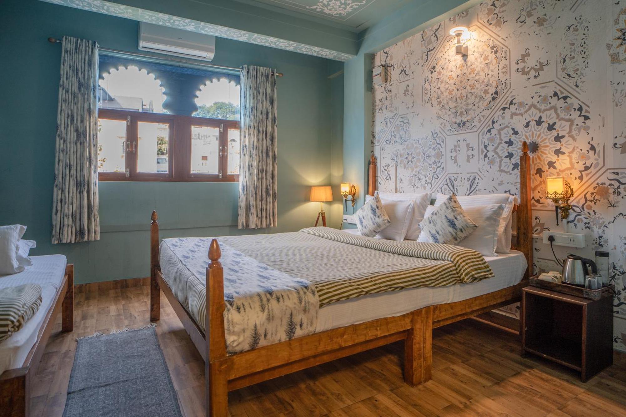 Footprint Hostel อุเดเปอร์ ภายนอก รูปภาพ