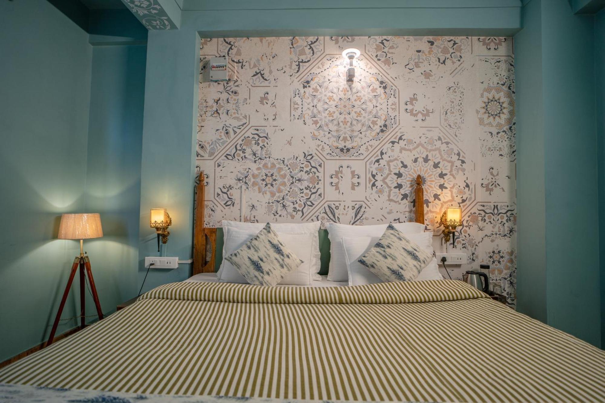 Footprint Hostel อุเดเปอร์ ภายนอก รูปภาพ
